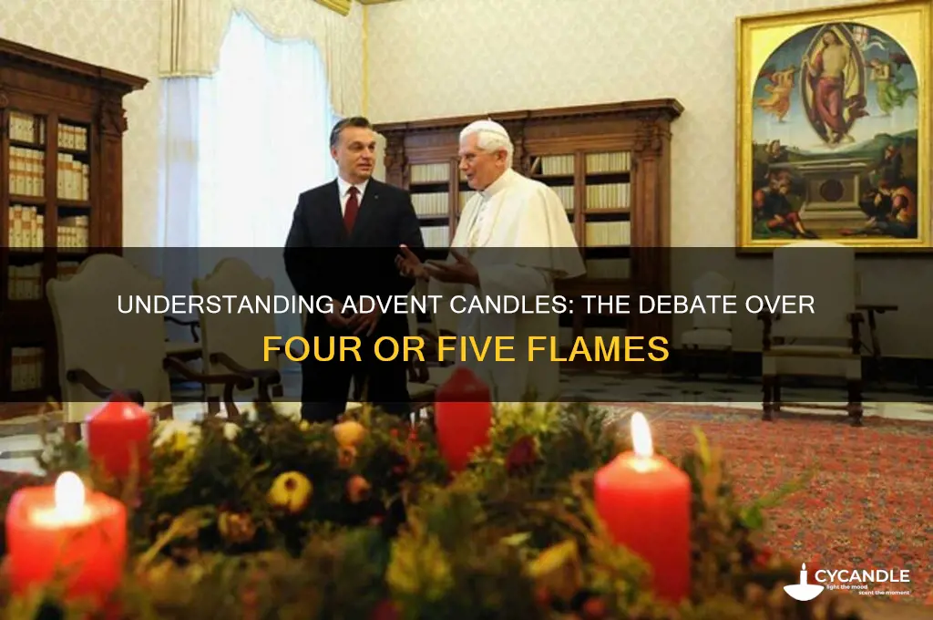 are there 4 or 5 advent candles
