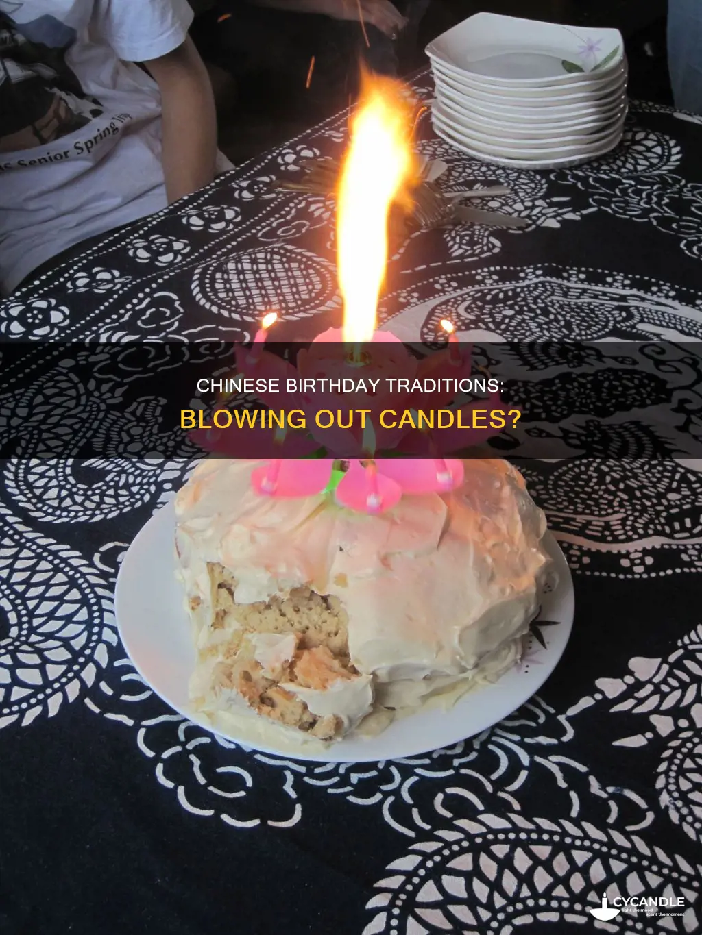 do chinese blow out candles on birthdays