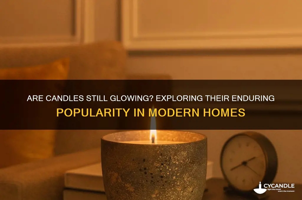 do people still buy candles