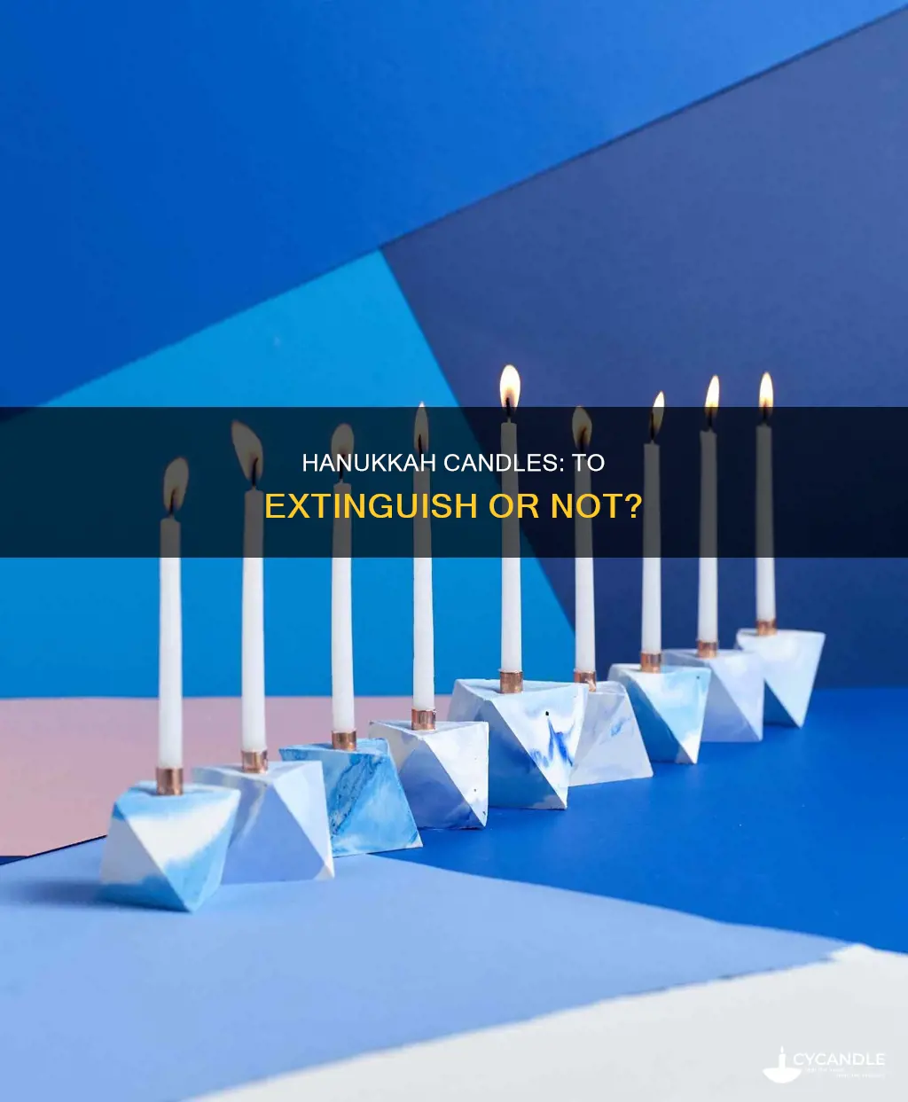 do you keep hanukkah candles lit