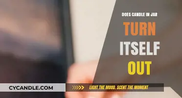 How Long Do Candles in Jars Burn Themselves Out?
