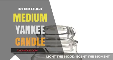Classic Medium Yankee Candle Size Guide: Dimensions and Burn Time