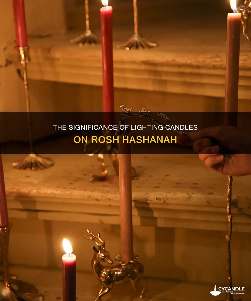 how many candles are lit on rosh hashanah