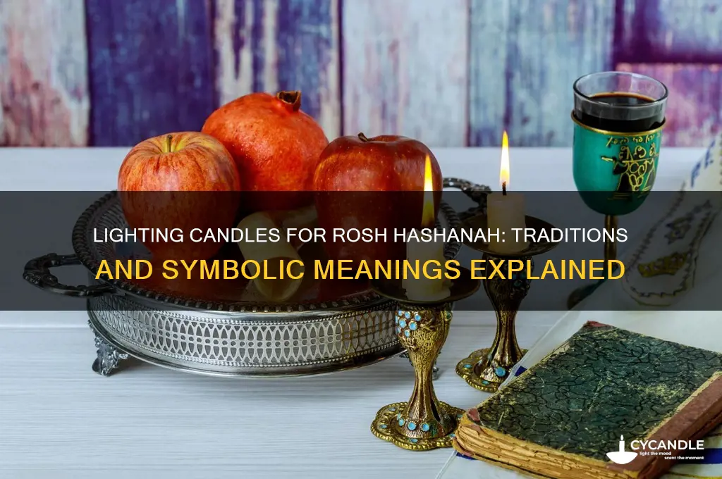 how many candles do you light for rosh hashanah
