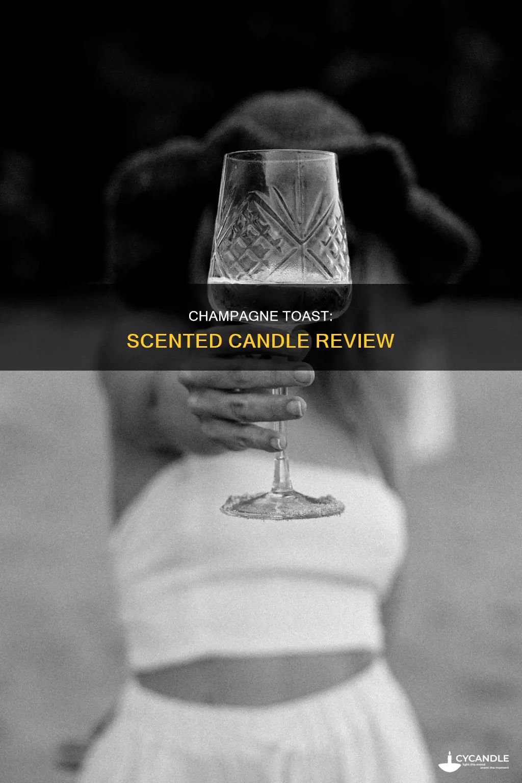 what does champagne toast candle smell like