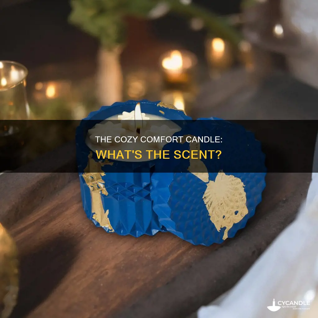 what does cozy comfort candle smell like